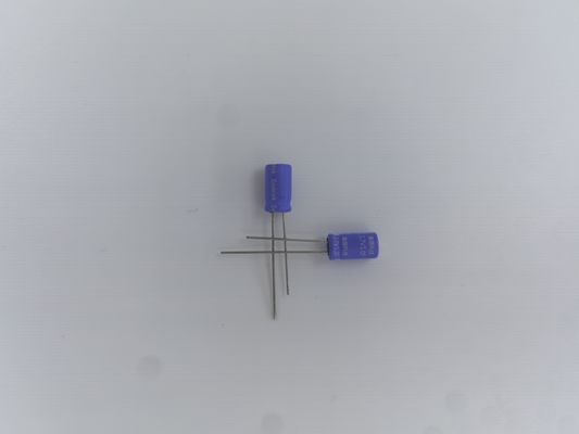 2.7V 1.0F स्थिर अवस्था नम गर्मी 40C उच्च क्षमता संधारित्र चक्र स्थायित्व 000 बार ESR≤4